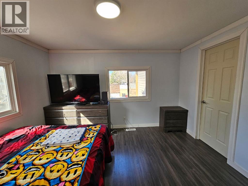 4928 58th Avenue - 7