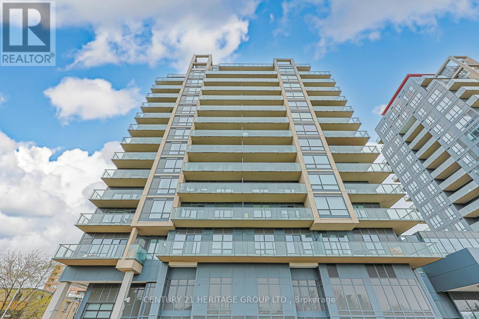 Listing photo of 1002 - 9090 YONGE STREET