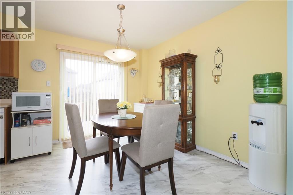 14 BROOKFIELD Crescent, Kitchener, Ontario, N2E0A7 — Photo 18