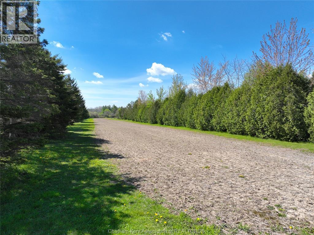 4311 MARTHAVILLE ROAD, Petrolia, Ontario, N0N1R0 — Photo 41