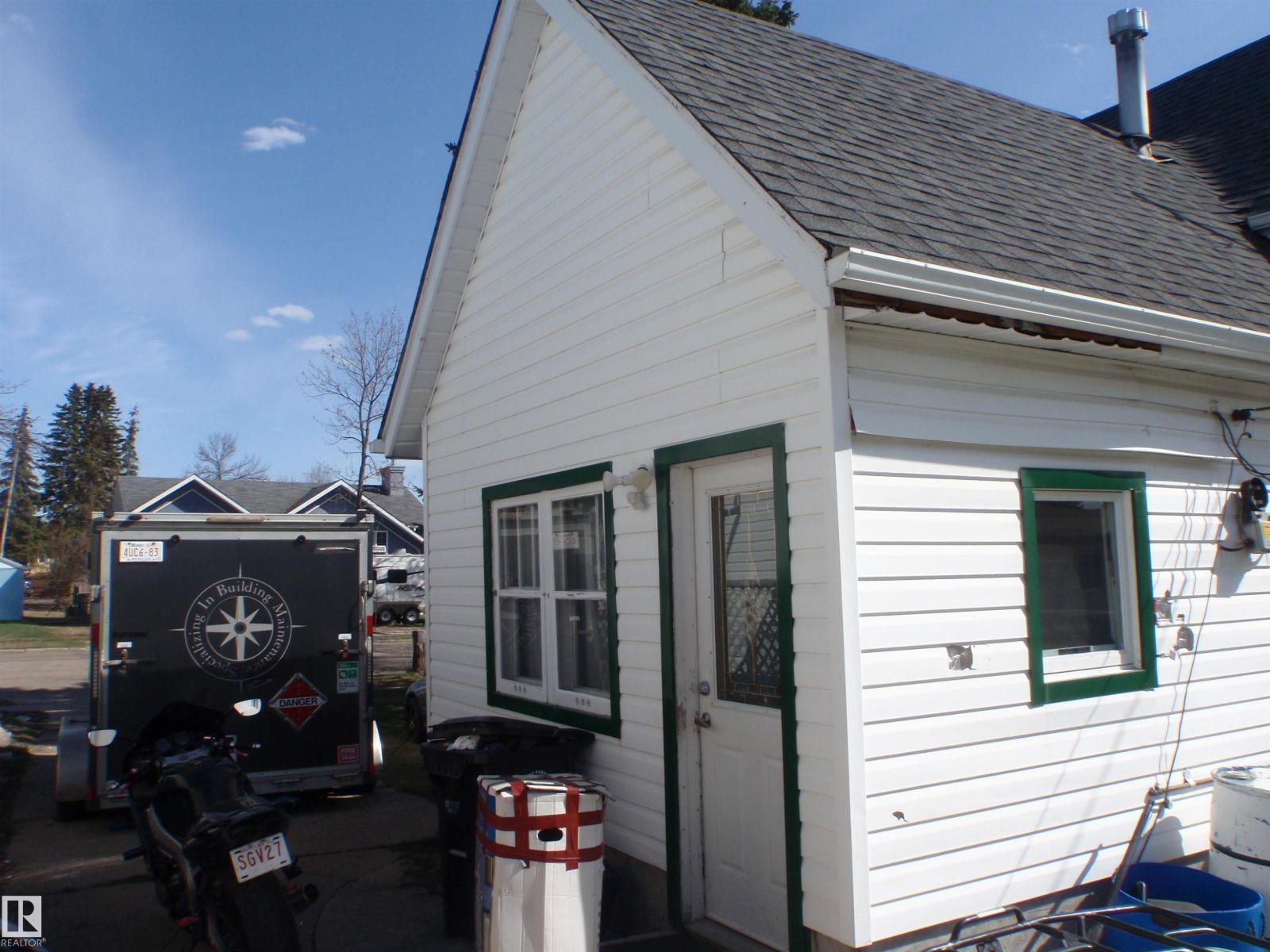 5118 53 ST - photo 4