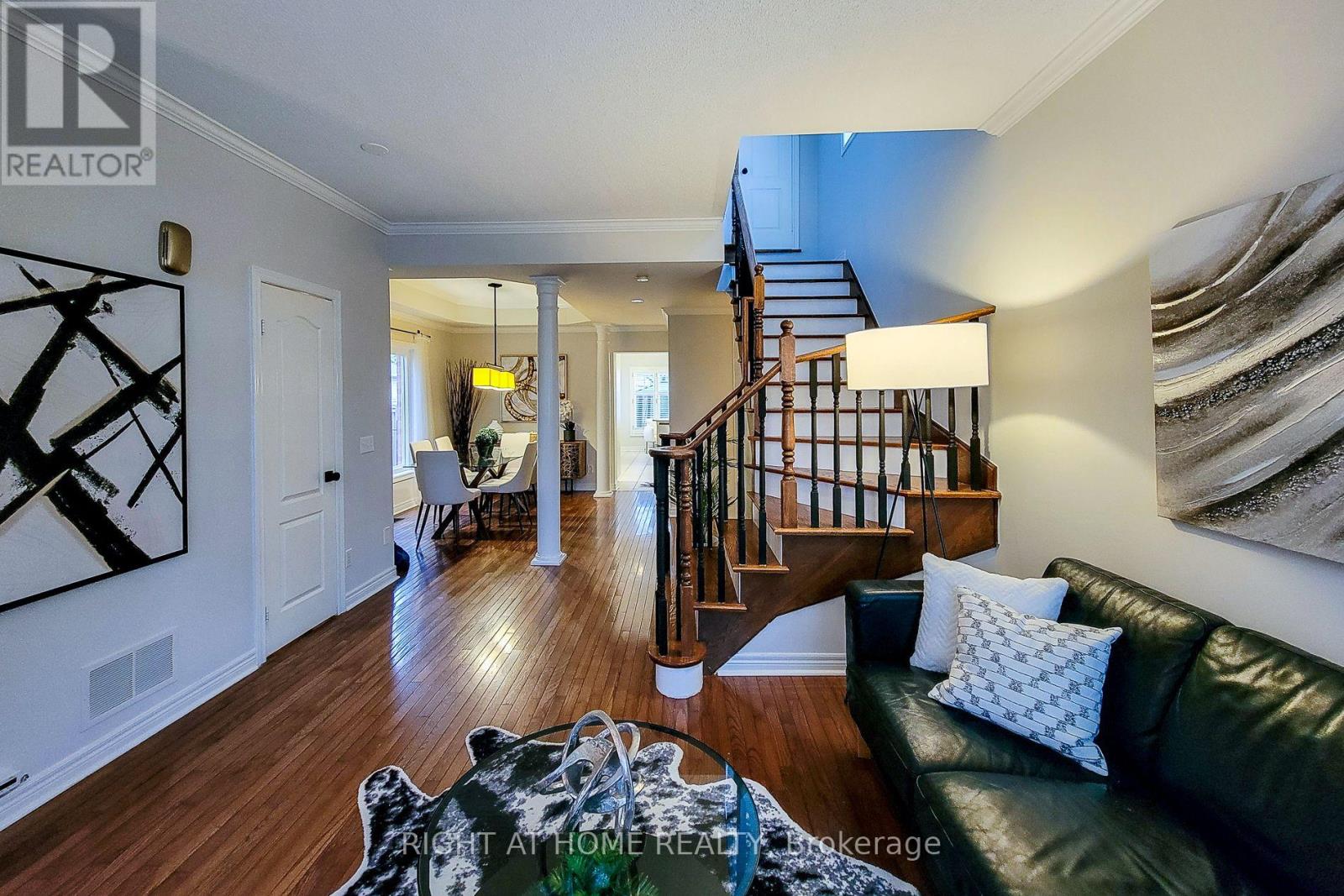 2624 CASTLE HILL CRESCENT - 5
