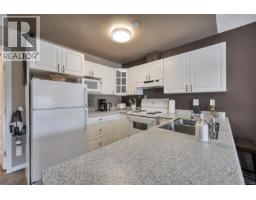 407 1201 Henry Rd, Courtenay, BC V9J1L0 Photo 10