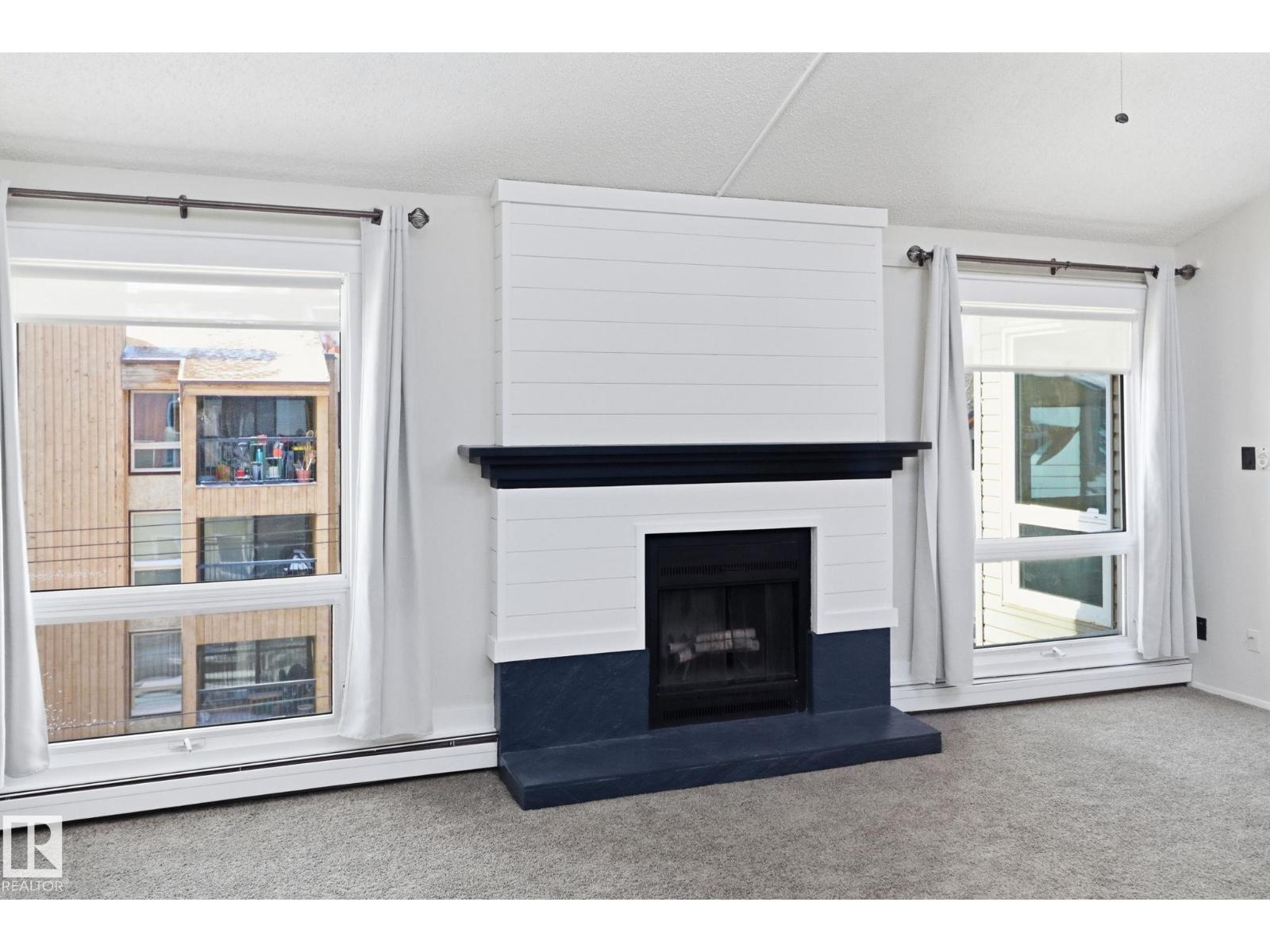#44 10172 118 ST NW - 4