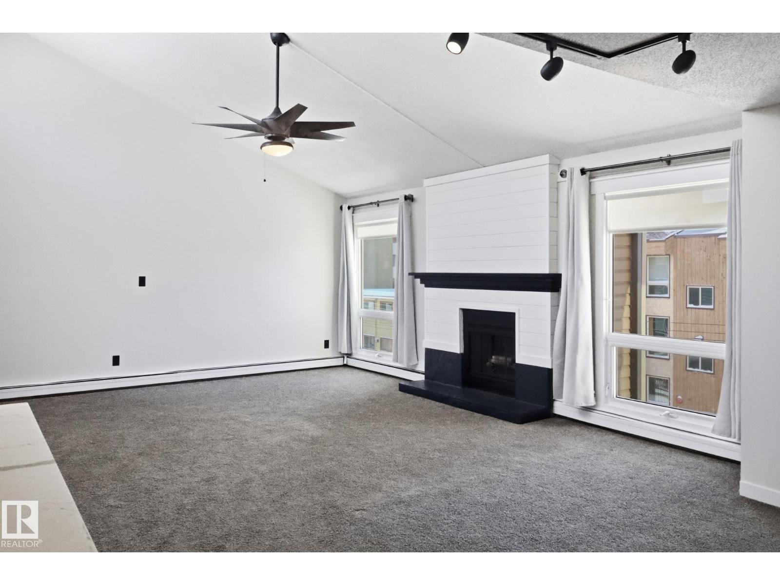 #44 10172 118 ST NW - 9