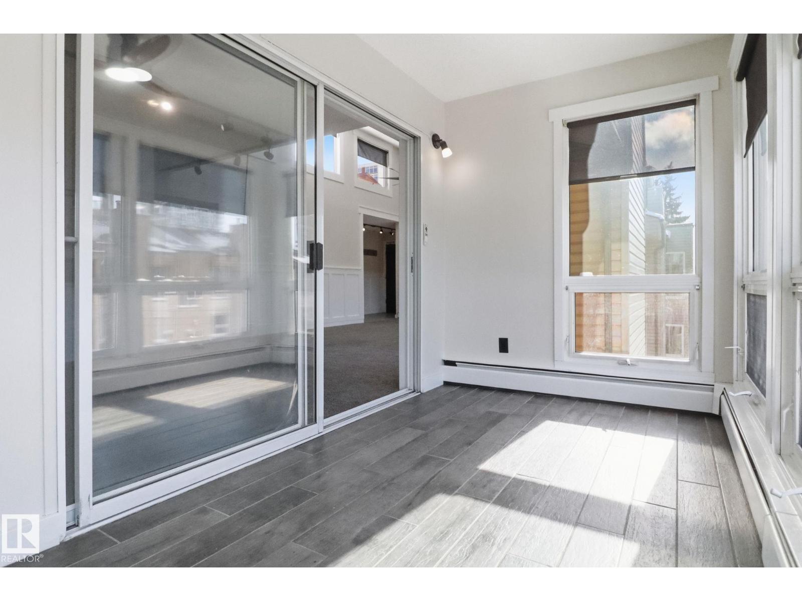 #44 10172 118 ST NW - 20