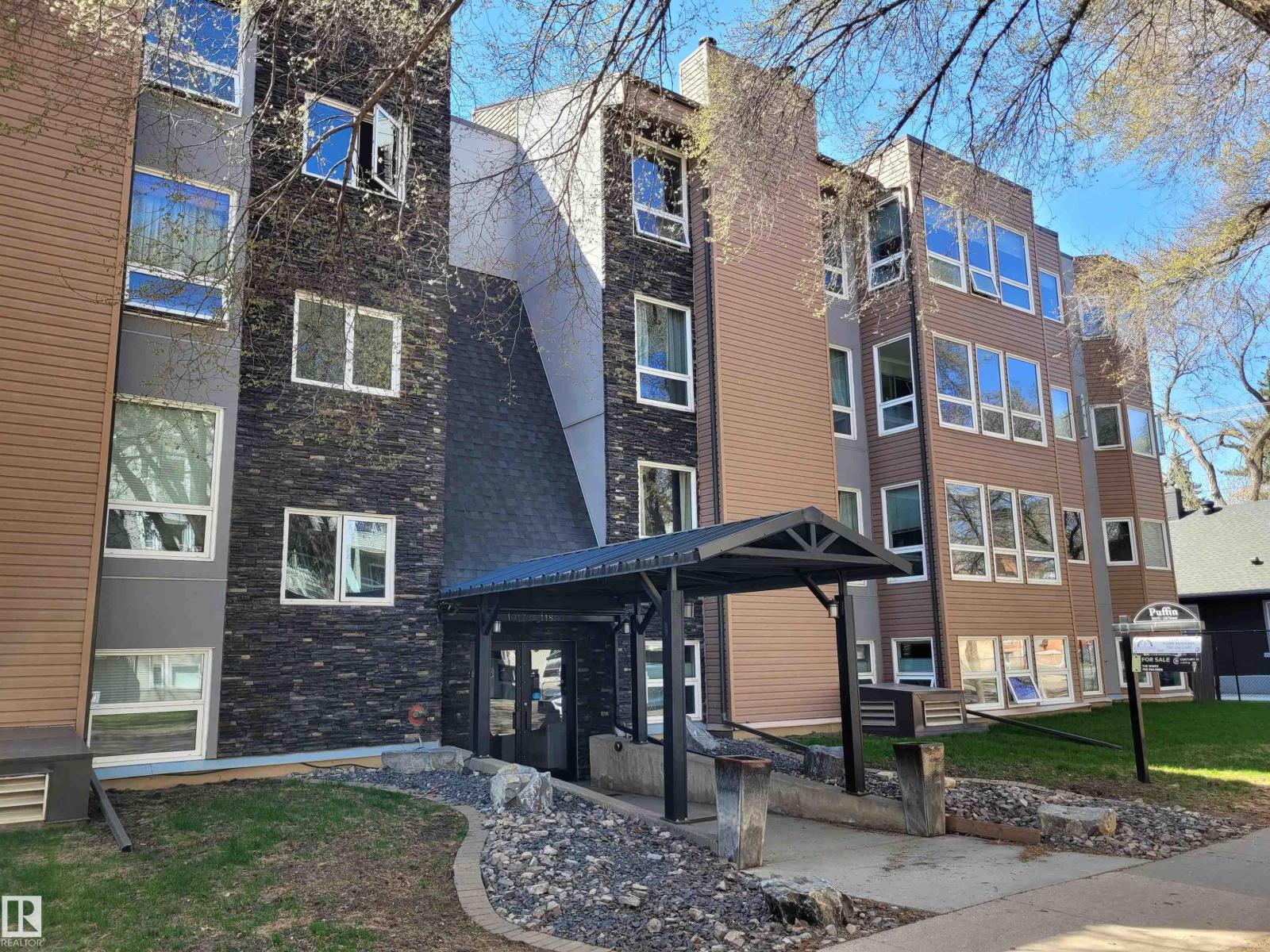 #44 10172 118 ST NW - 42