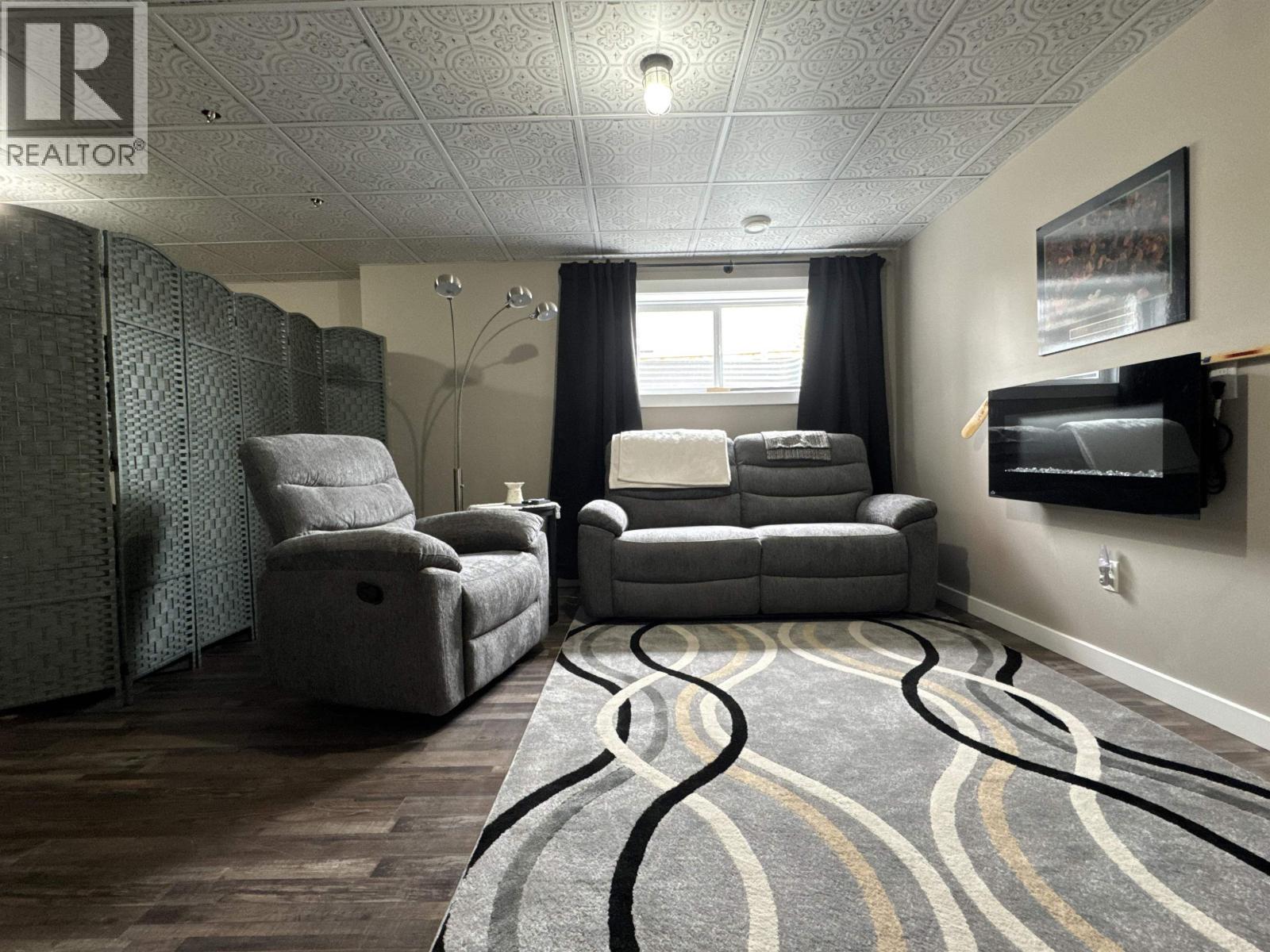 #109 10104 114A AVENUE - 21