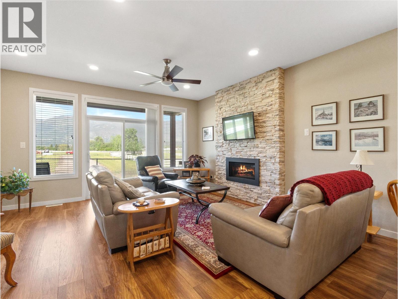 #9 1611 10 Street SW - 14