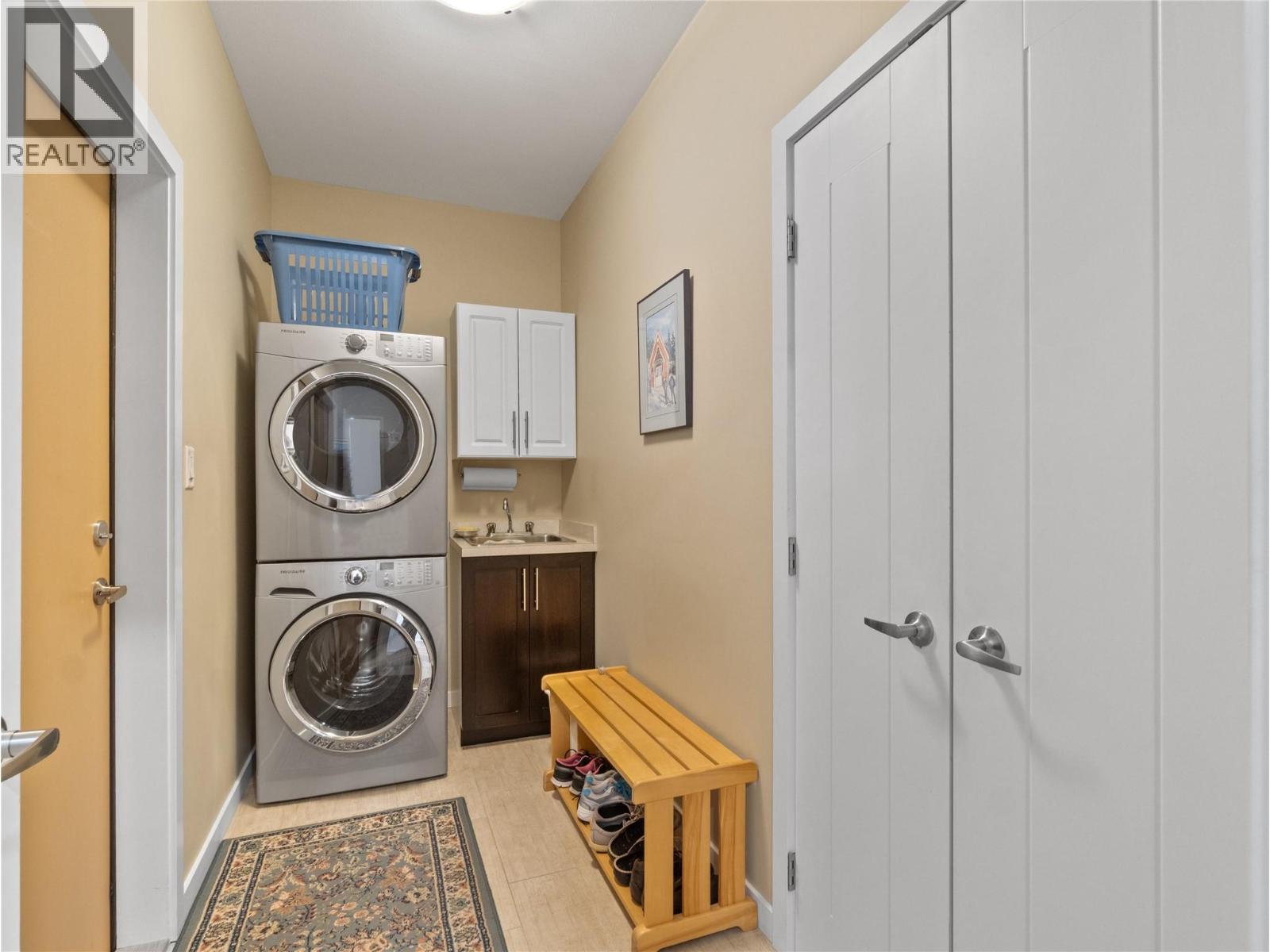 #9 1611 10 Street SW - 29