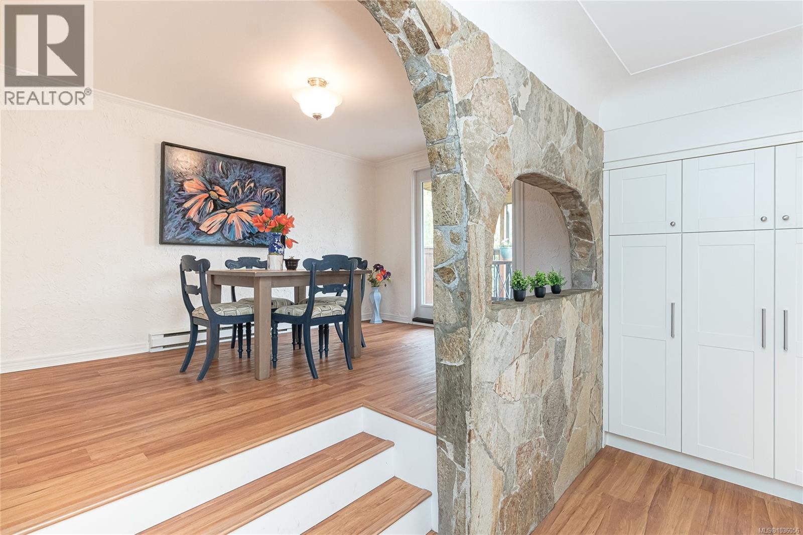  1730 Haultain Street, Victoria
