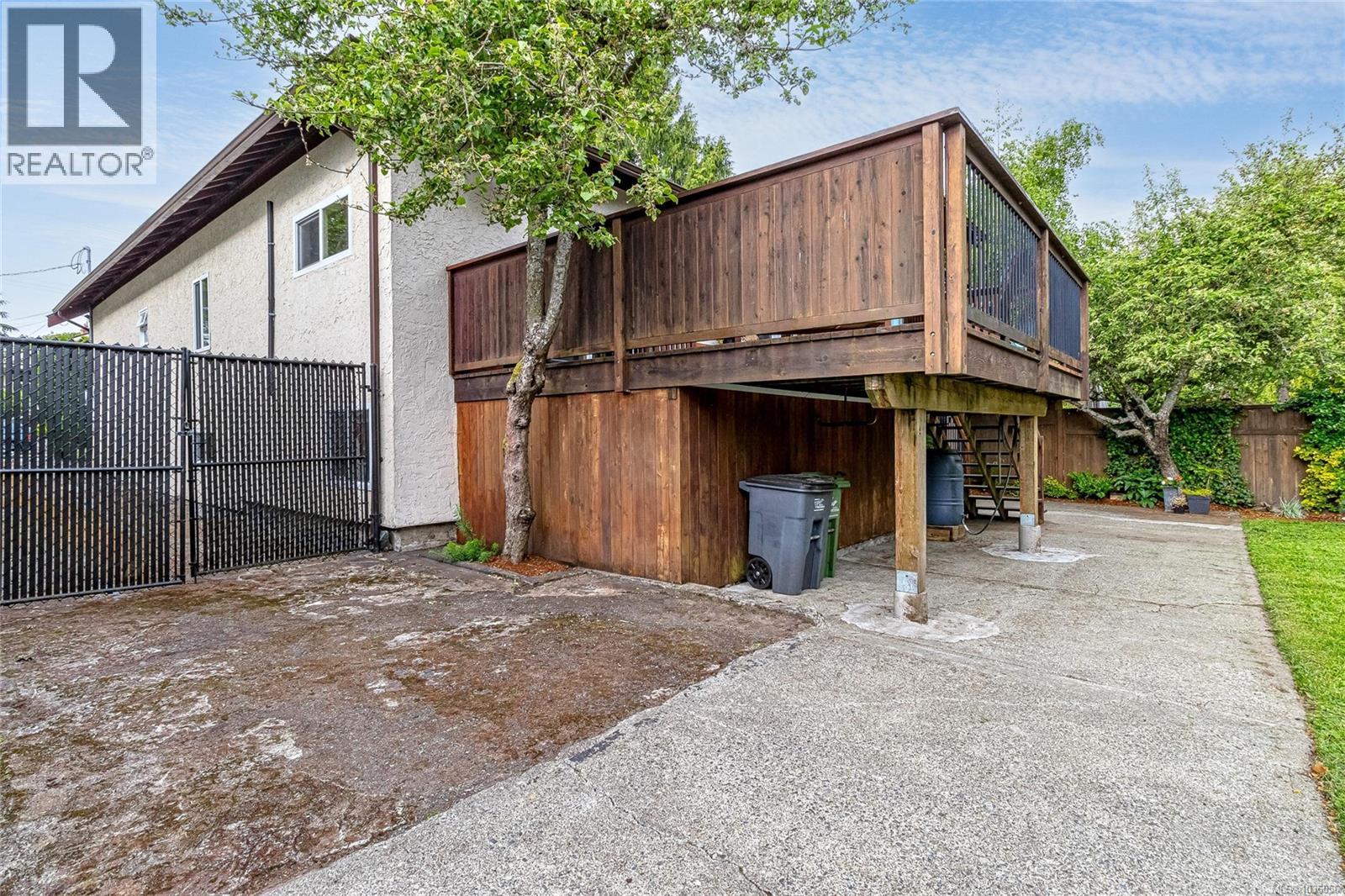 1730 Haultain St - 72