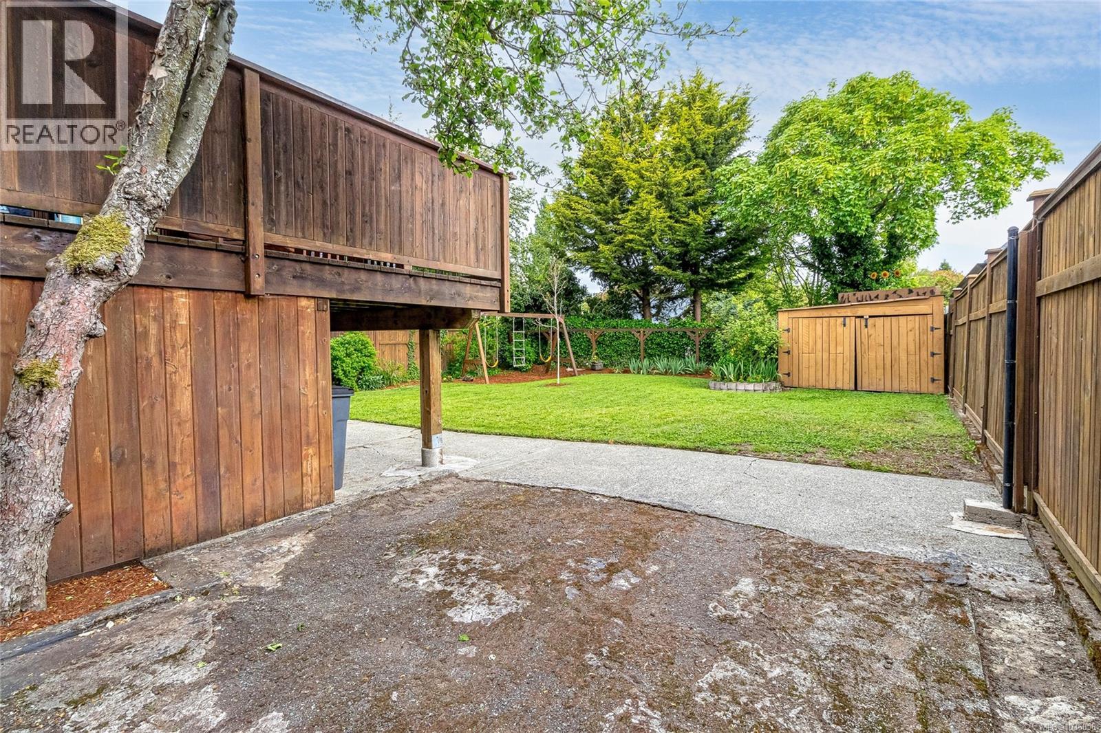1730 Haultain St - 73