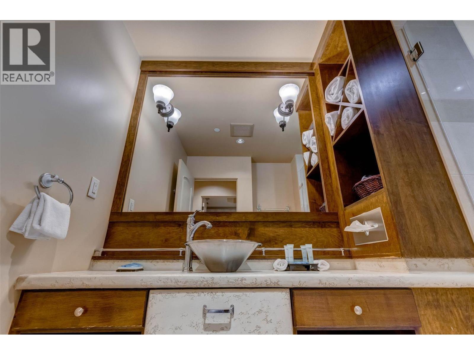 #154 (H12) 1288 Water Street - 24
