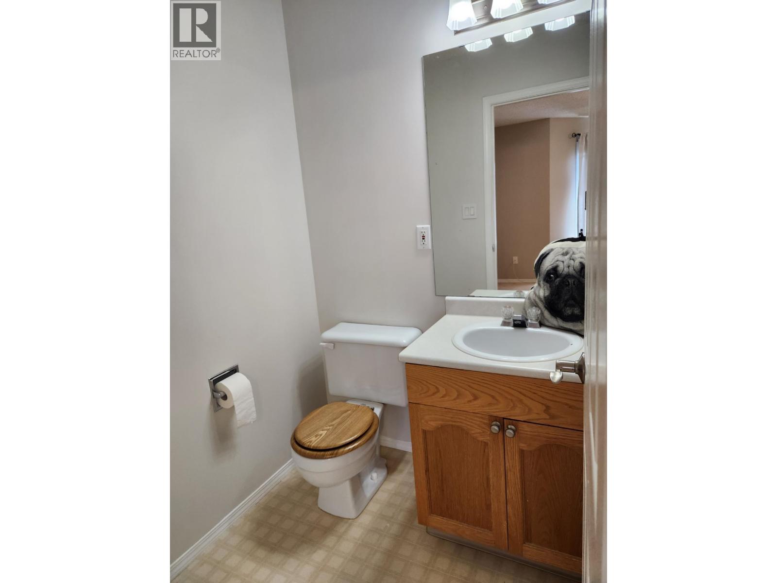 #121 3233 W MCGILL CRESCENT - 18