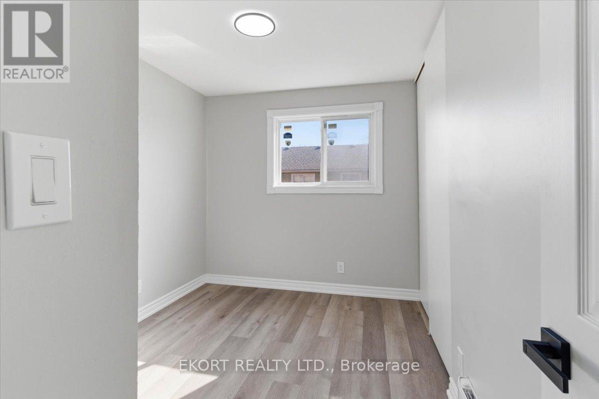 #27 17 TRACEY PARK DRIVE - 12
