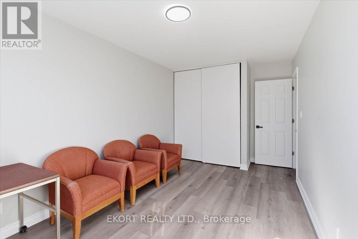 #27 17 TRACEY PARK DRIVE - 16