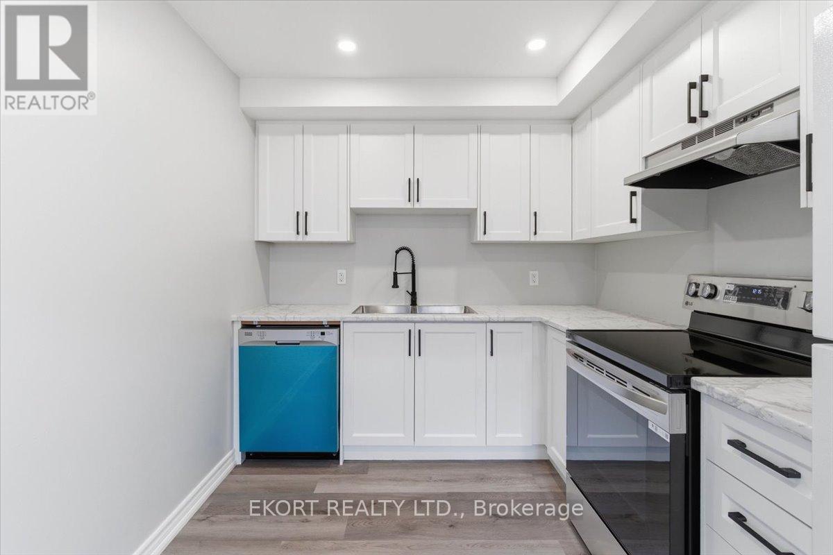 #27 17 TRACEY PARK DRIVE - 5