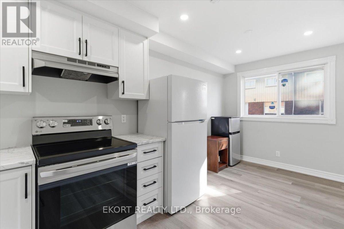 #27 17 TRACEY PARK DRIVE - 6