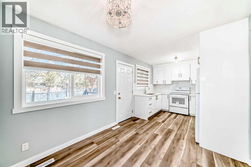 77 Martinbrook Road NE - 14
