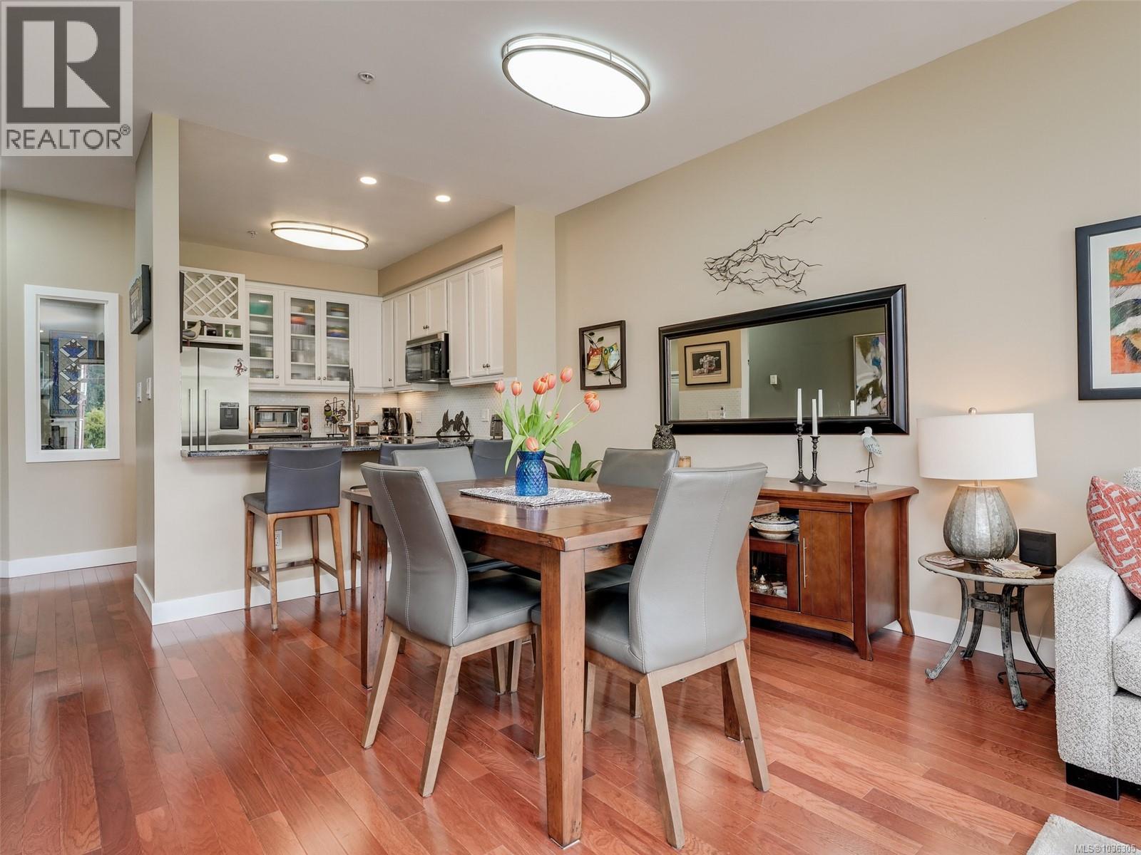 #306D 1115 Craigflower Rd - 4