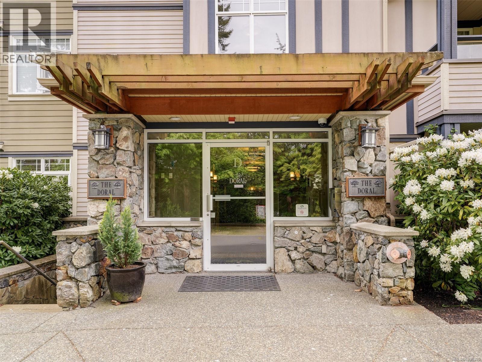 306D 1115 Craigflower Road, Esquimalt