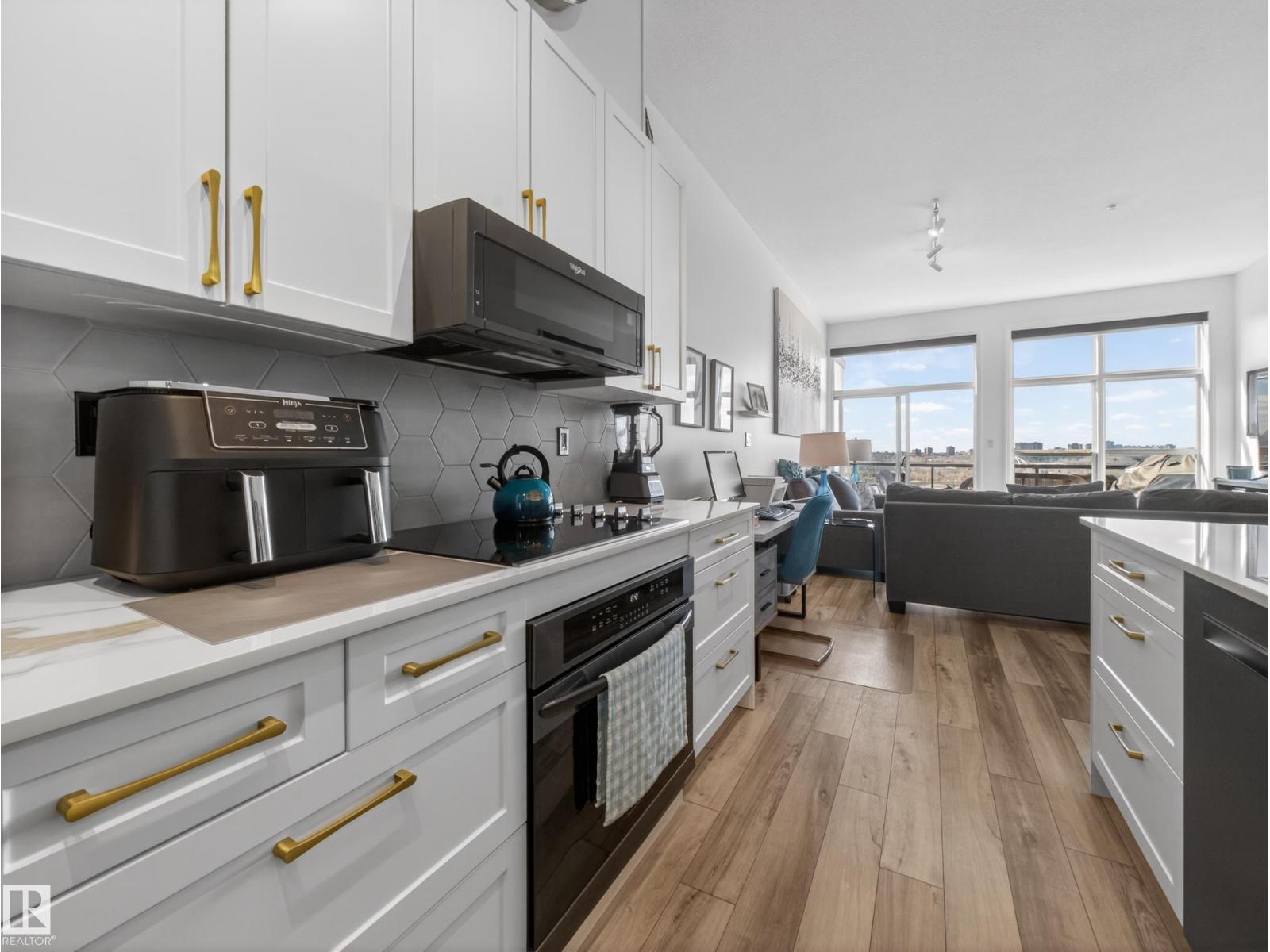 #516 9507 101 AV NW, Edmonton