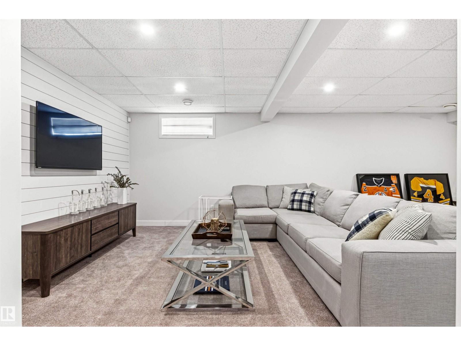200 FERGUSON PL NW, Edmonton
