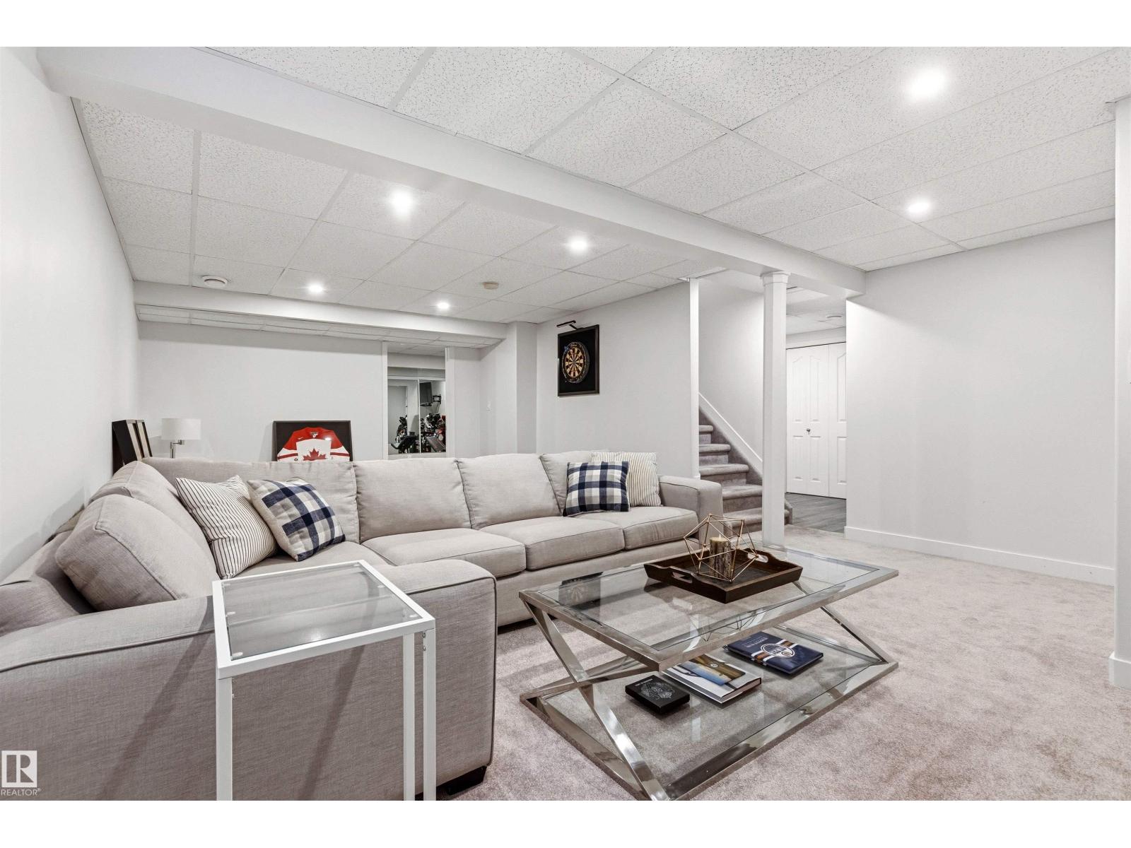 200 FERGUSON PL NW, Edmonton