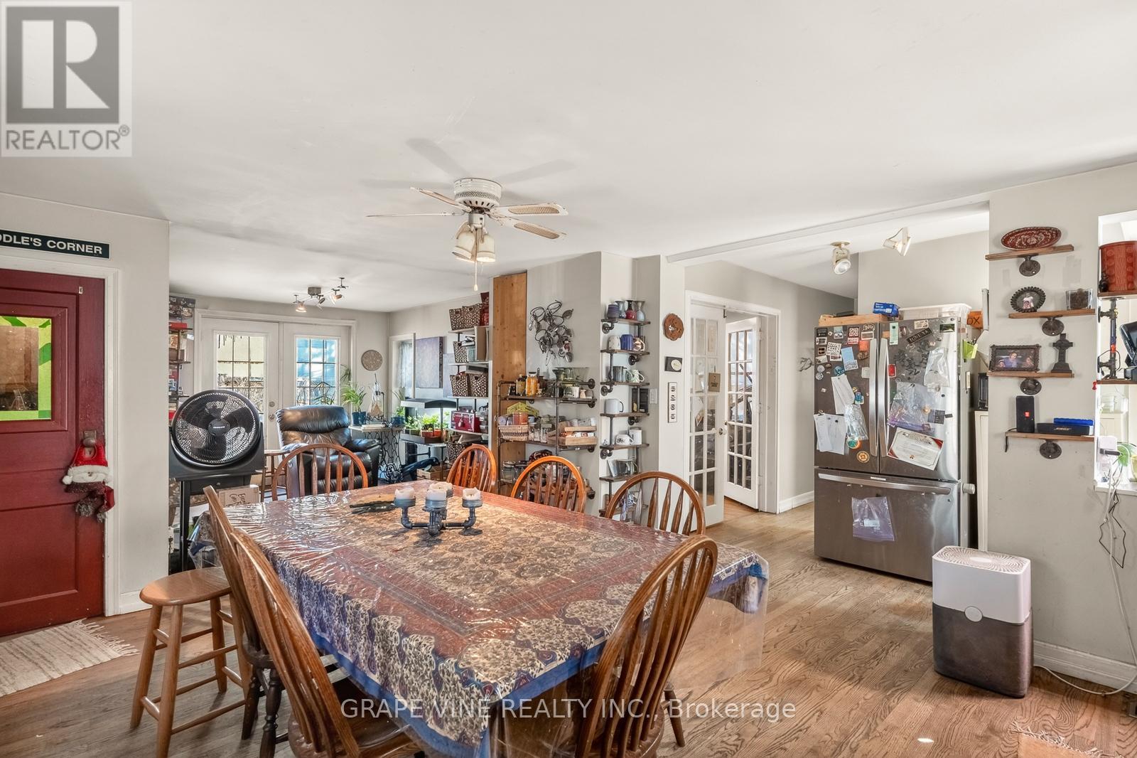 388 BERKLEY AVENUE - 24
