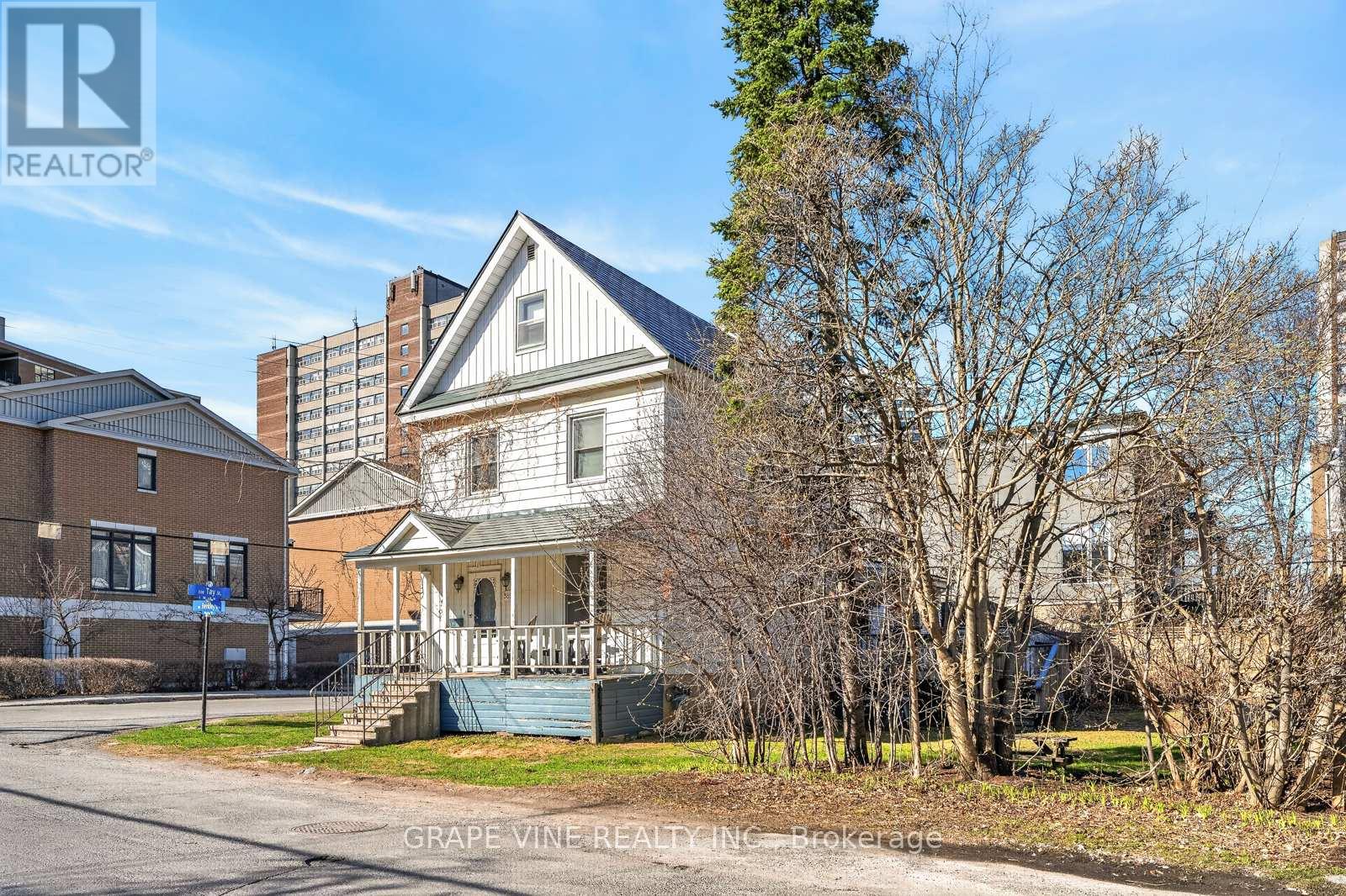 388 BERKLEY AVENUE - 7