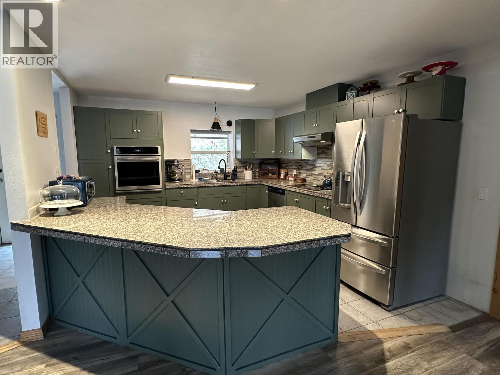 6508 HORSE LAKE ROAD - 14