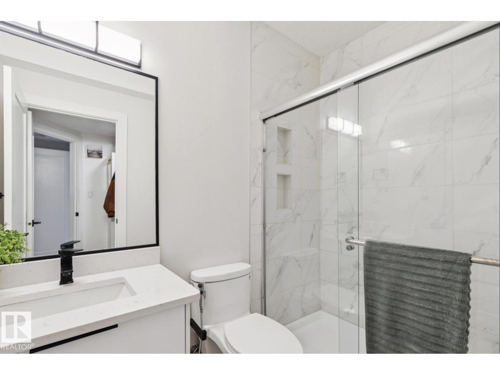 9751 223 ST NW, Edmonton