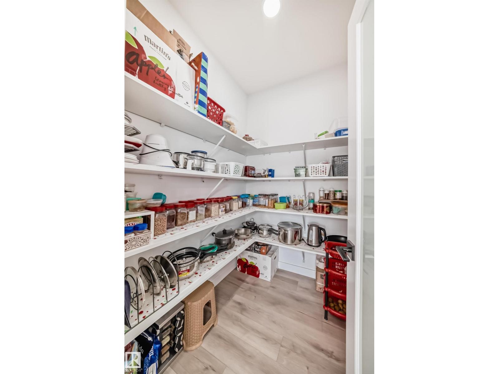 3247 CHERNOWSKI WY SW, Edmonton