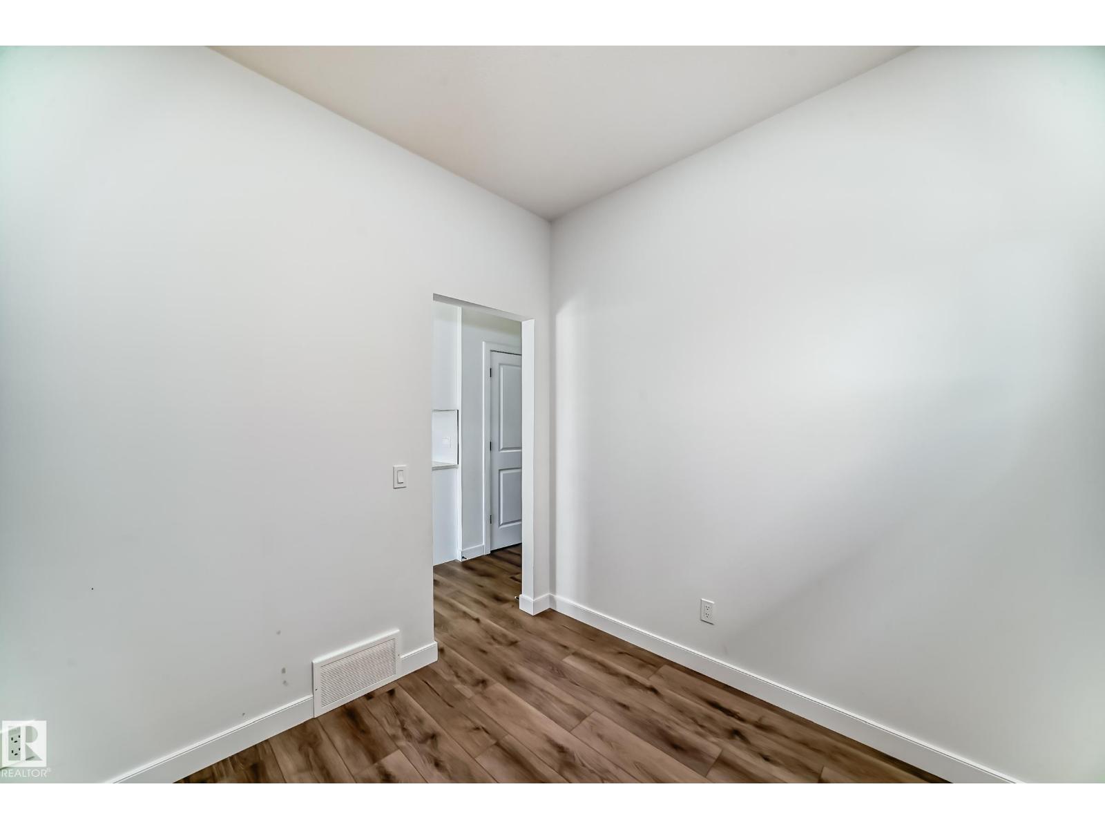 3247 CHERNOWSKI WY SW, Edmonton