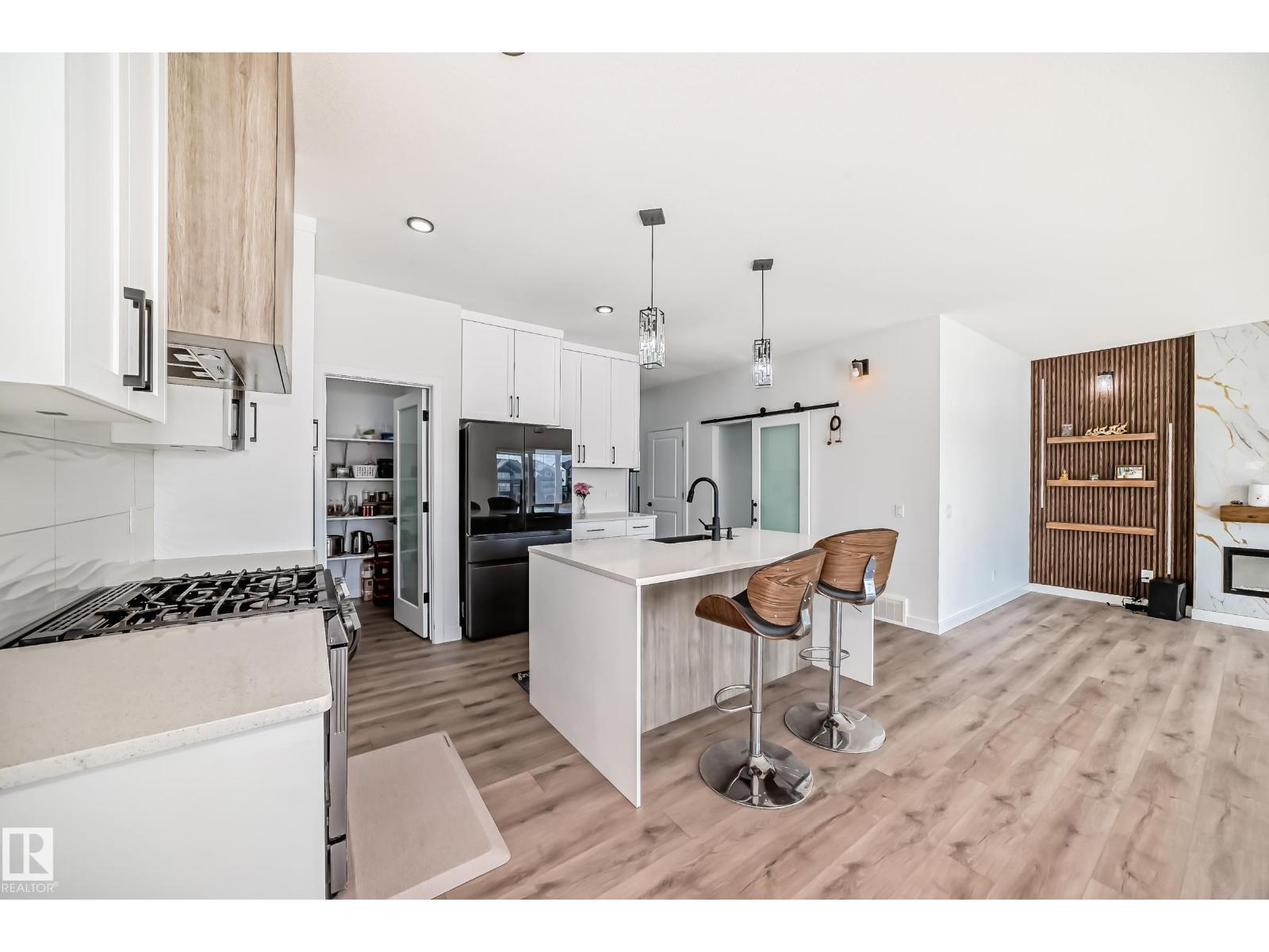 3247 CHERNOWSKI WY SW, Edmonton