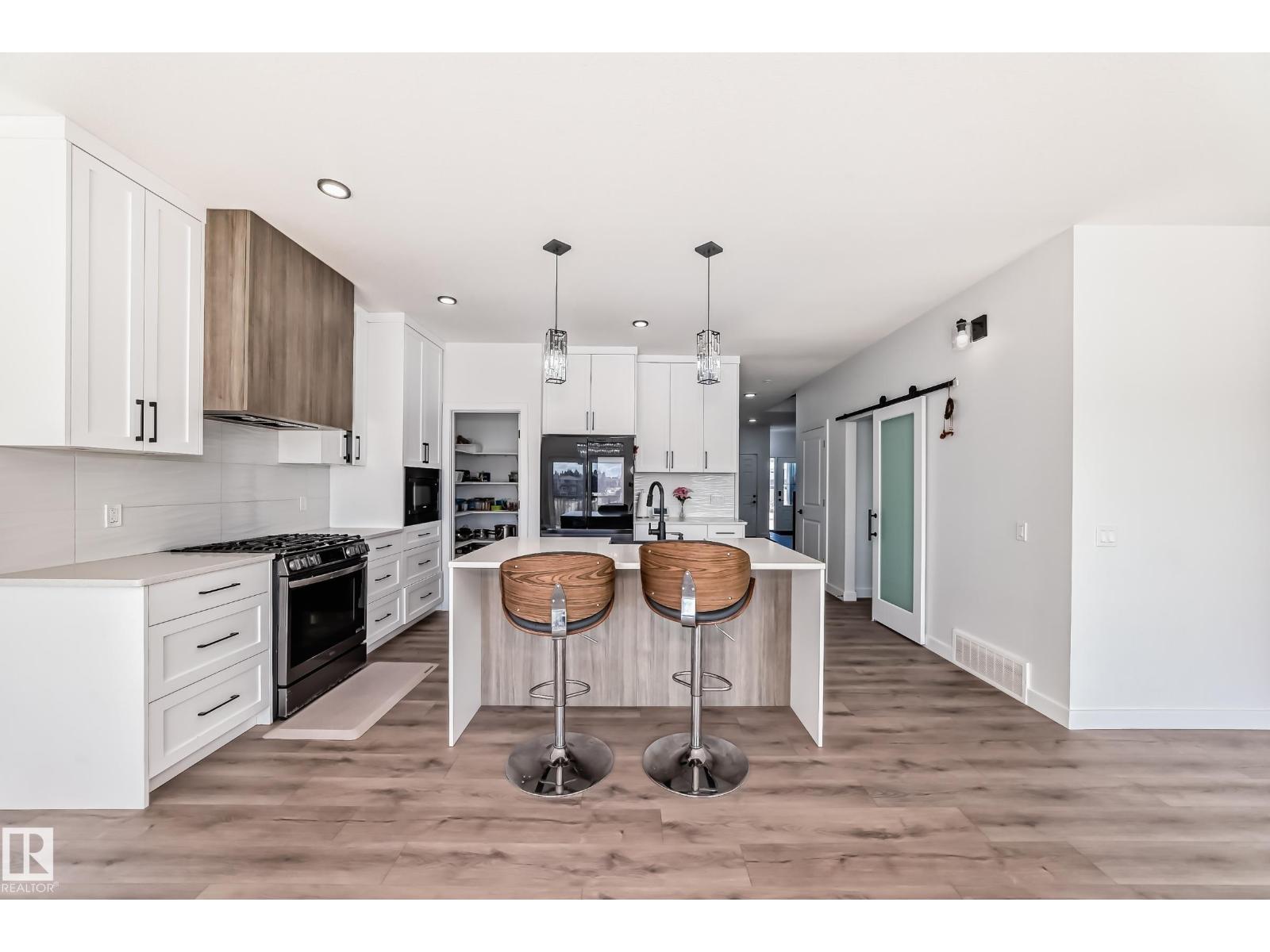 3247 CHERNOWSKI WY SW, Edmonton