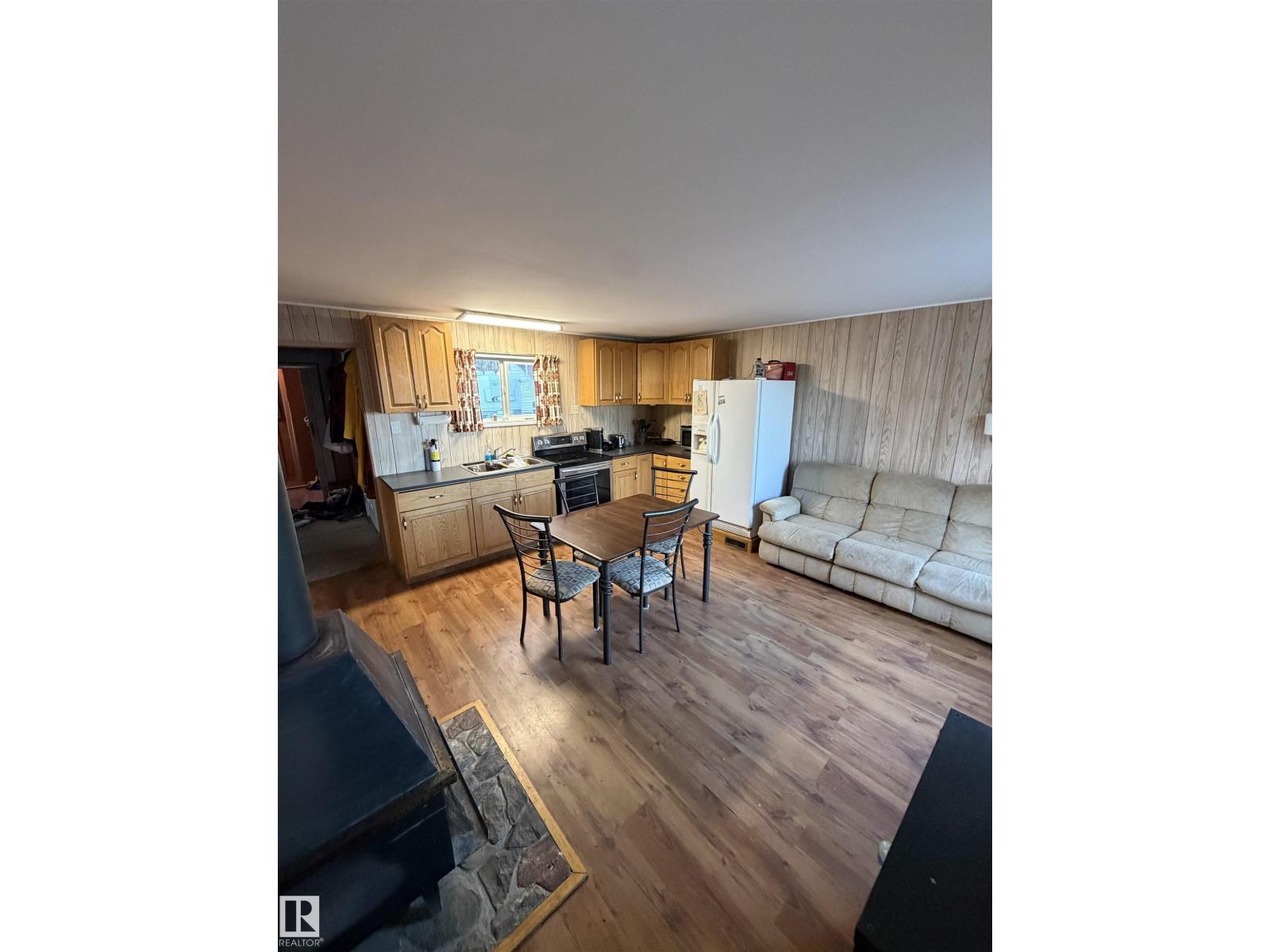 #200 47436 RGE RD, Rural Leduc County