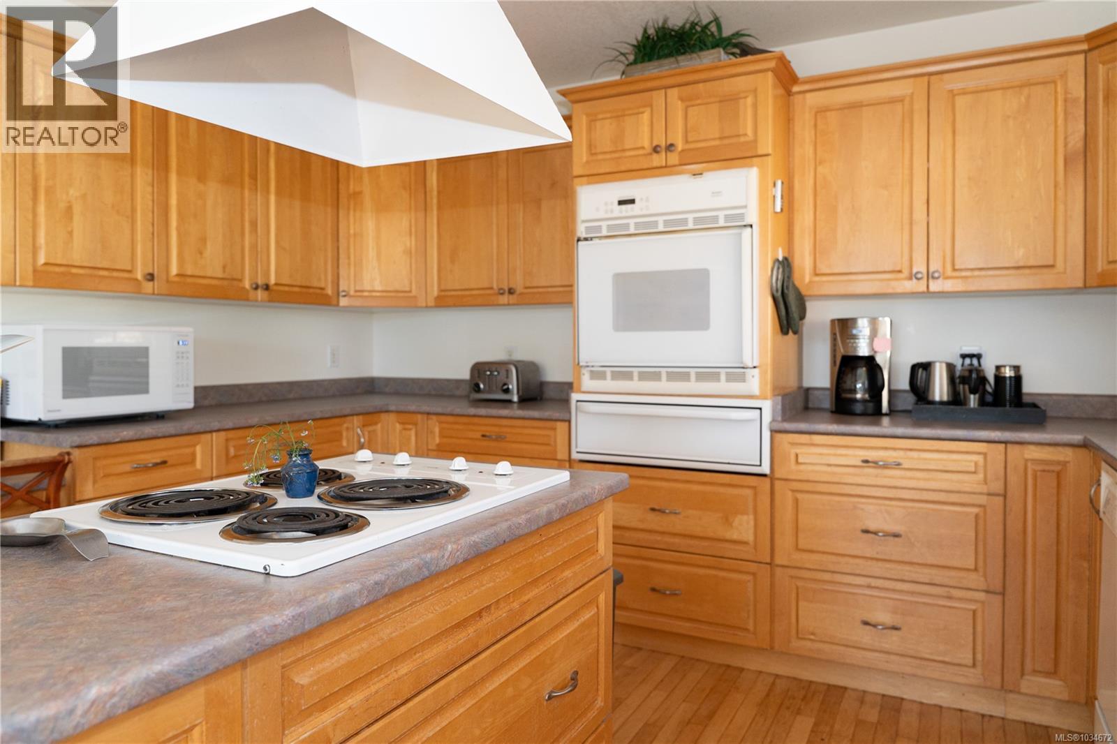 2564 Larkspur Dr - 18