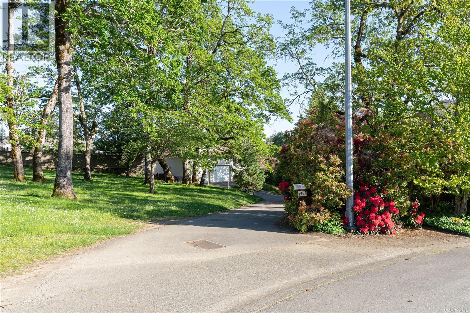 2564 Larkspur Dr - 47