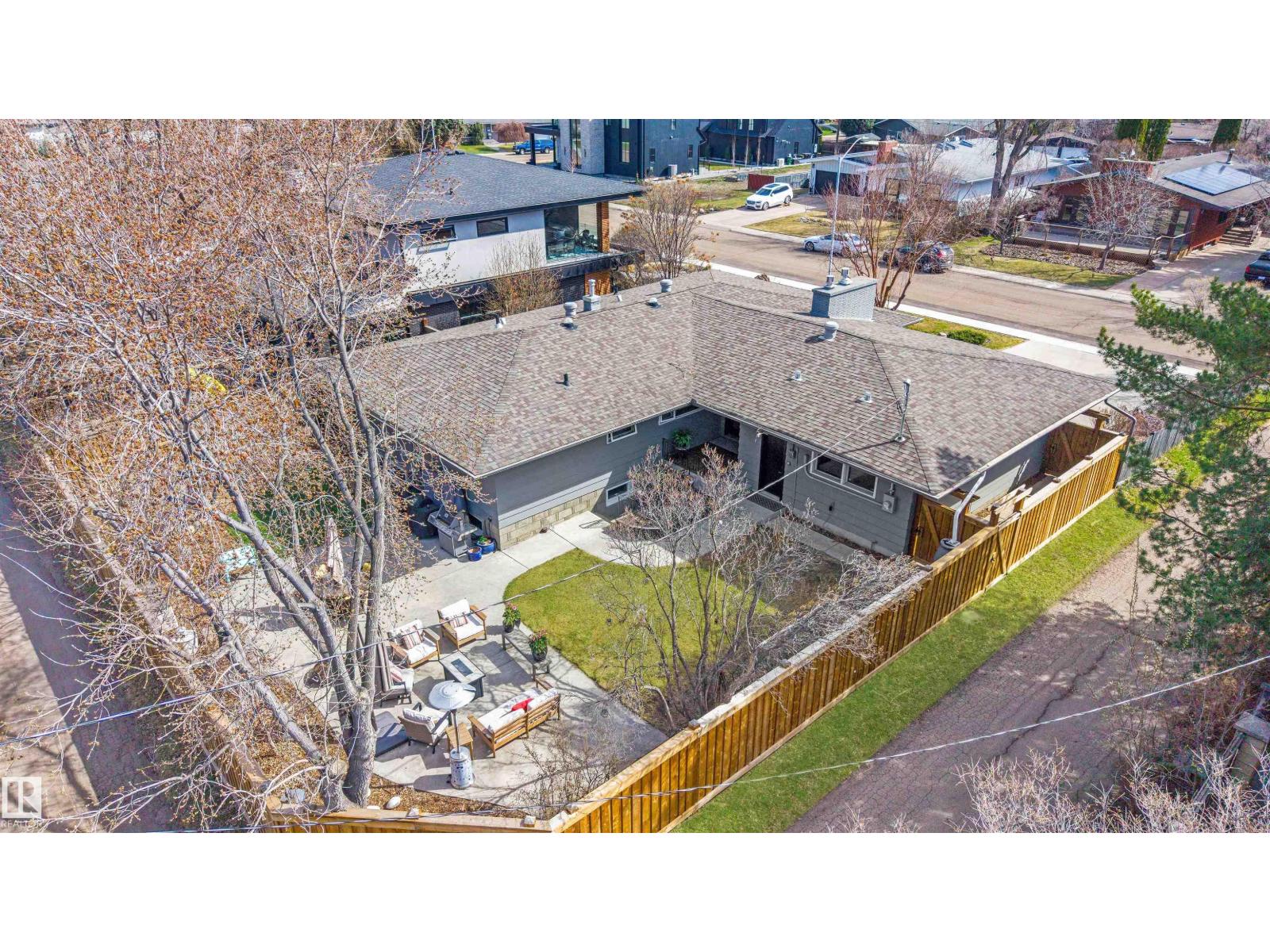 9124 141 ST NW, Edmonton