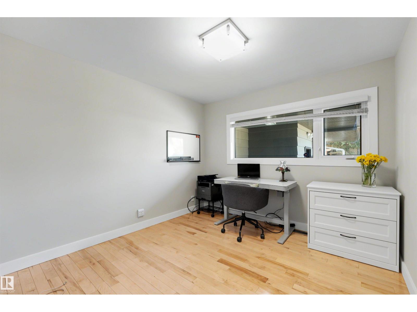 9124 141 ST NW, Edmonton
