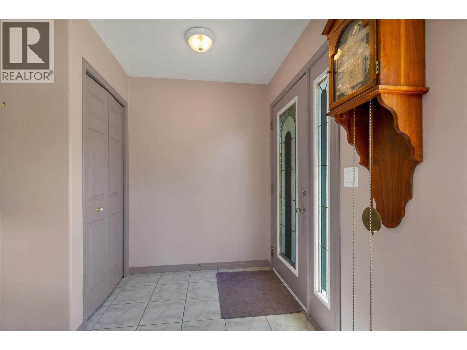 35 Peregrine Way, Vernon