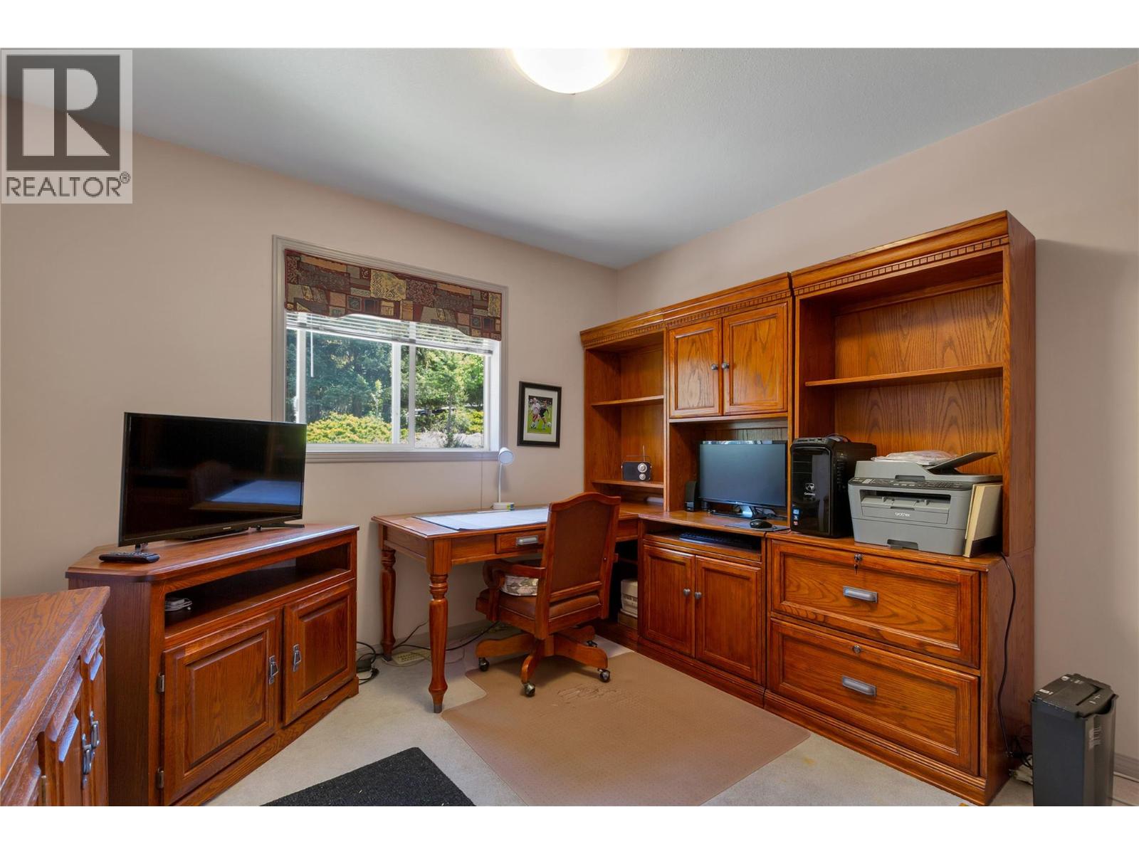35 Peregrine Way, Vernon