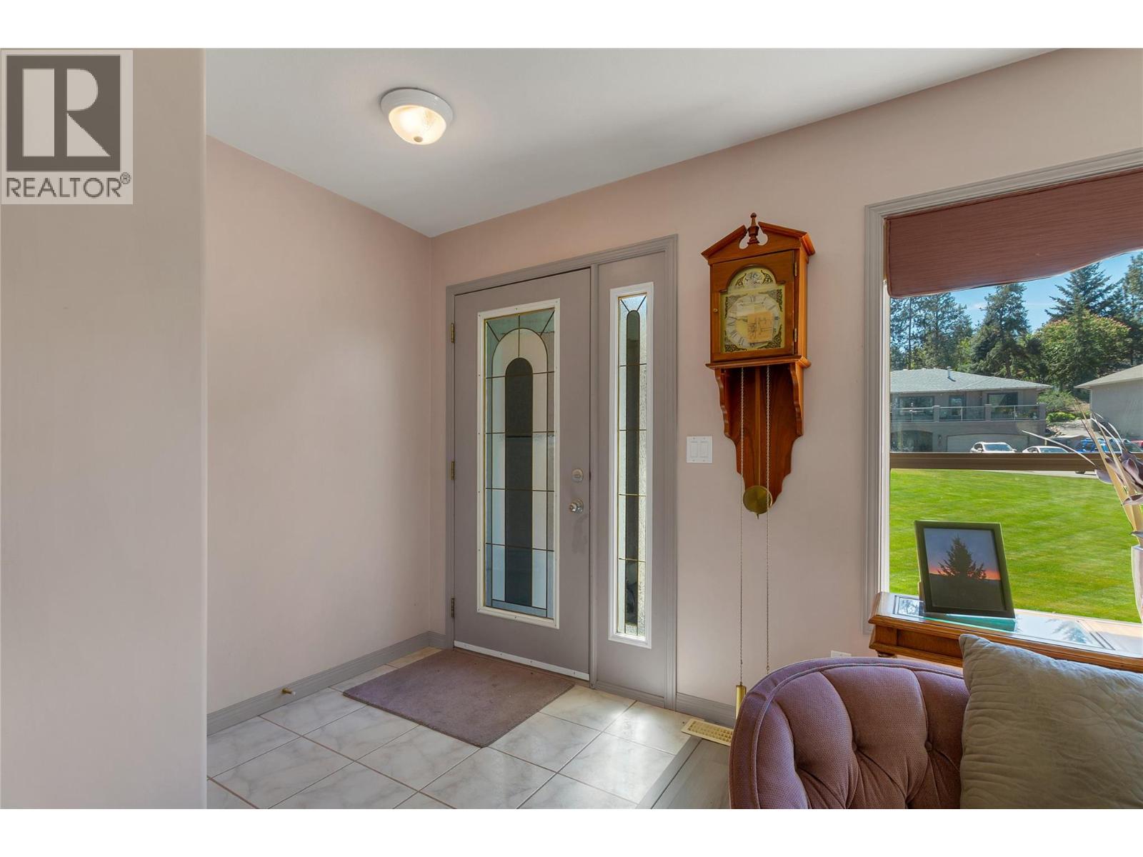 35 Peregrine Way, Vernon