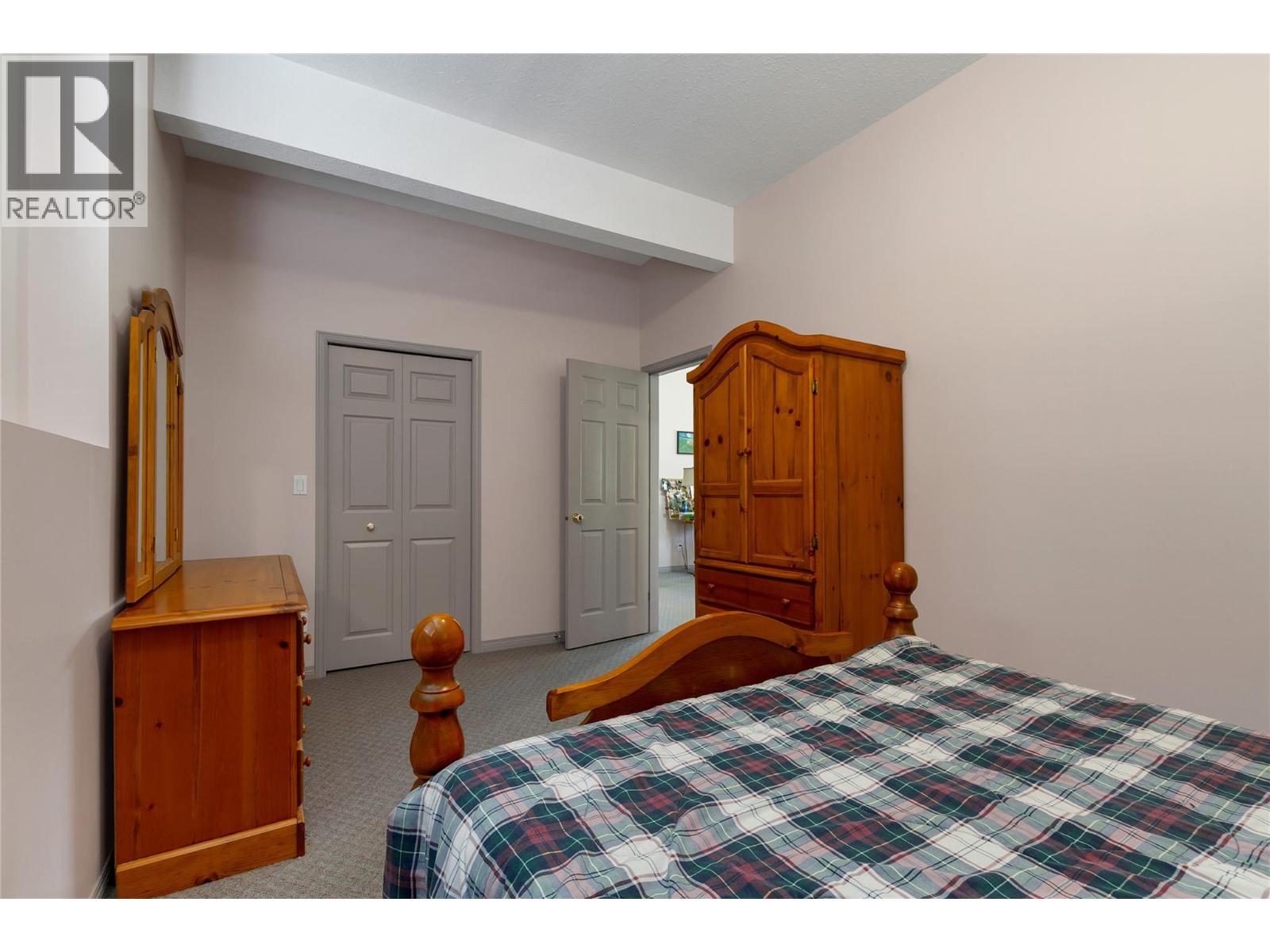 35 Peregrine Way, Vernon