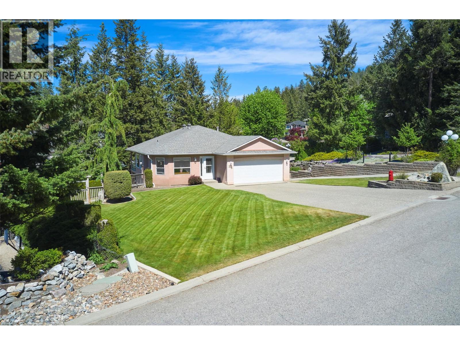 35 Peregrine Way, Vernon