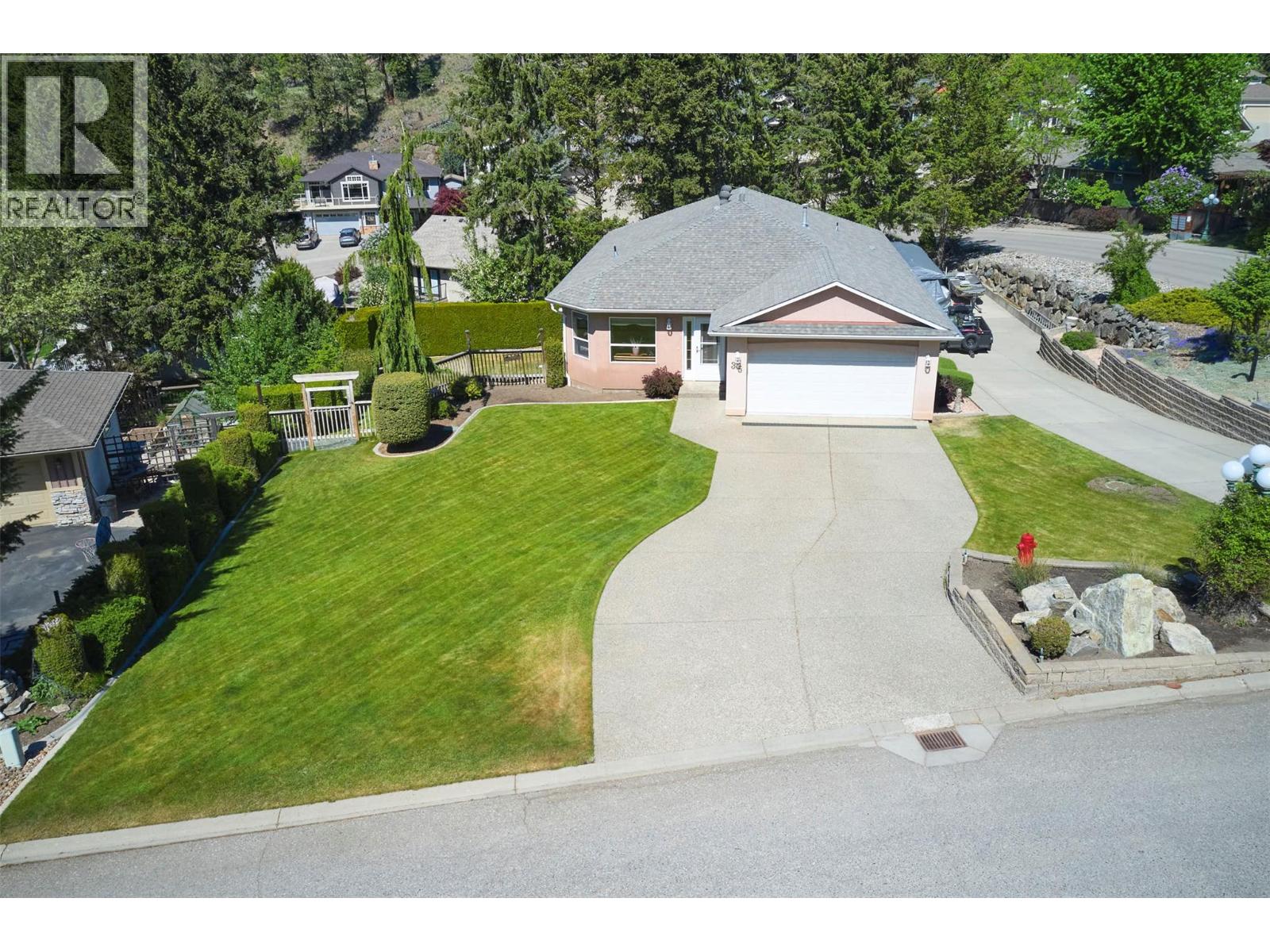 35 Peregrine Way, Vernon
