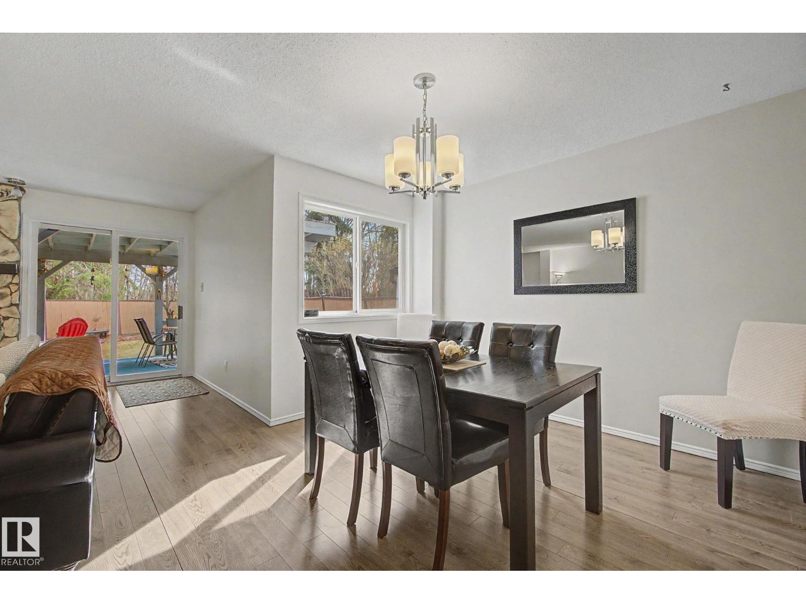 17305 60 AVE NW, Edmonton