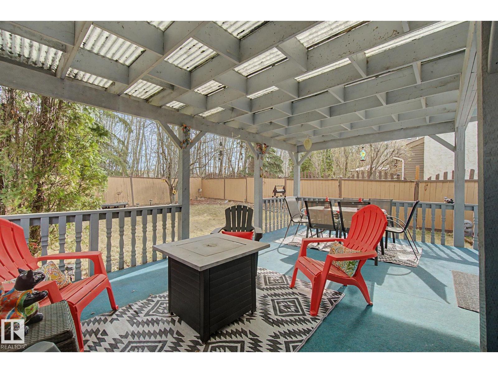 17305 60 AVE NW, Edmonton